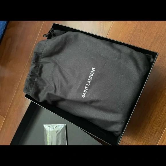 SUNSET CHAIN WALLET IN CROCODILE EMBOSSED LEATHER - Picture 6 of 9